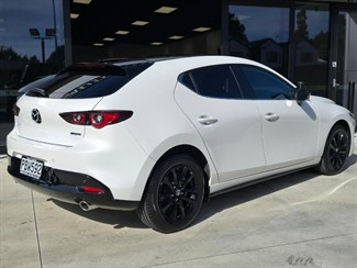 2022 Mazda 3 - Thumbnail