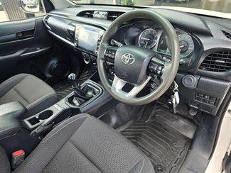 2021 Toyota Hilux - Thumbnail
