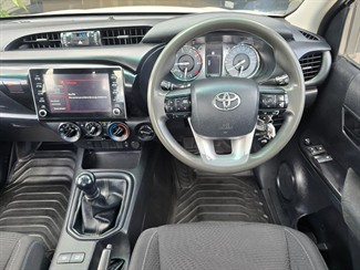 2021 Toyota Hilux - Thumbnail