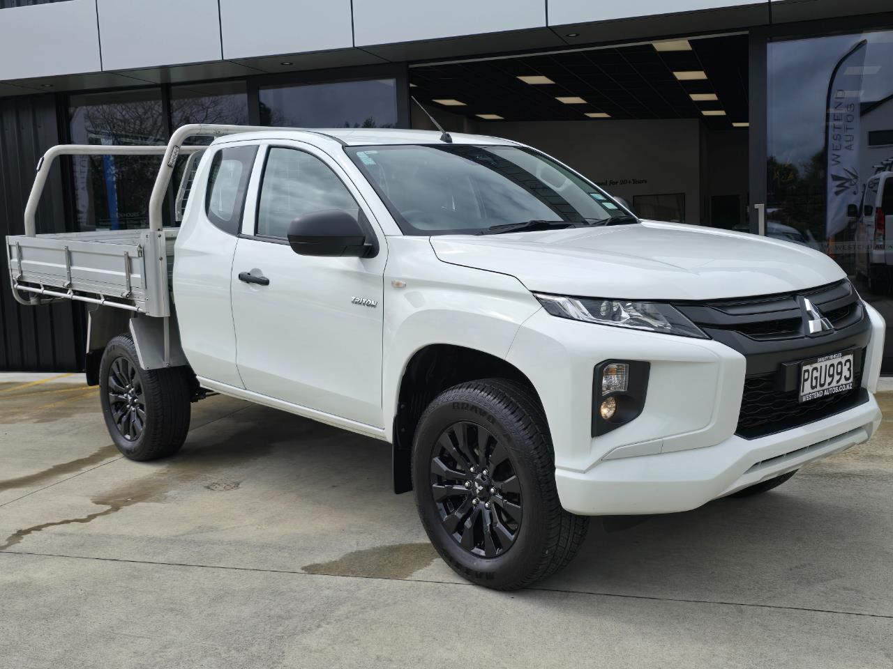 2022 Mitsubishi Triton