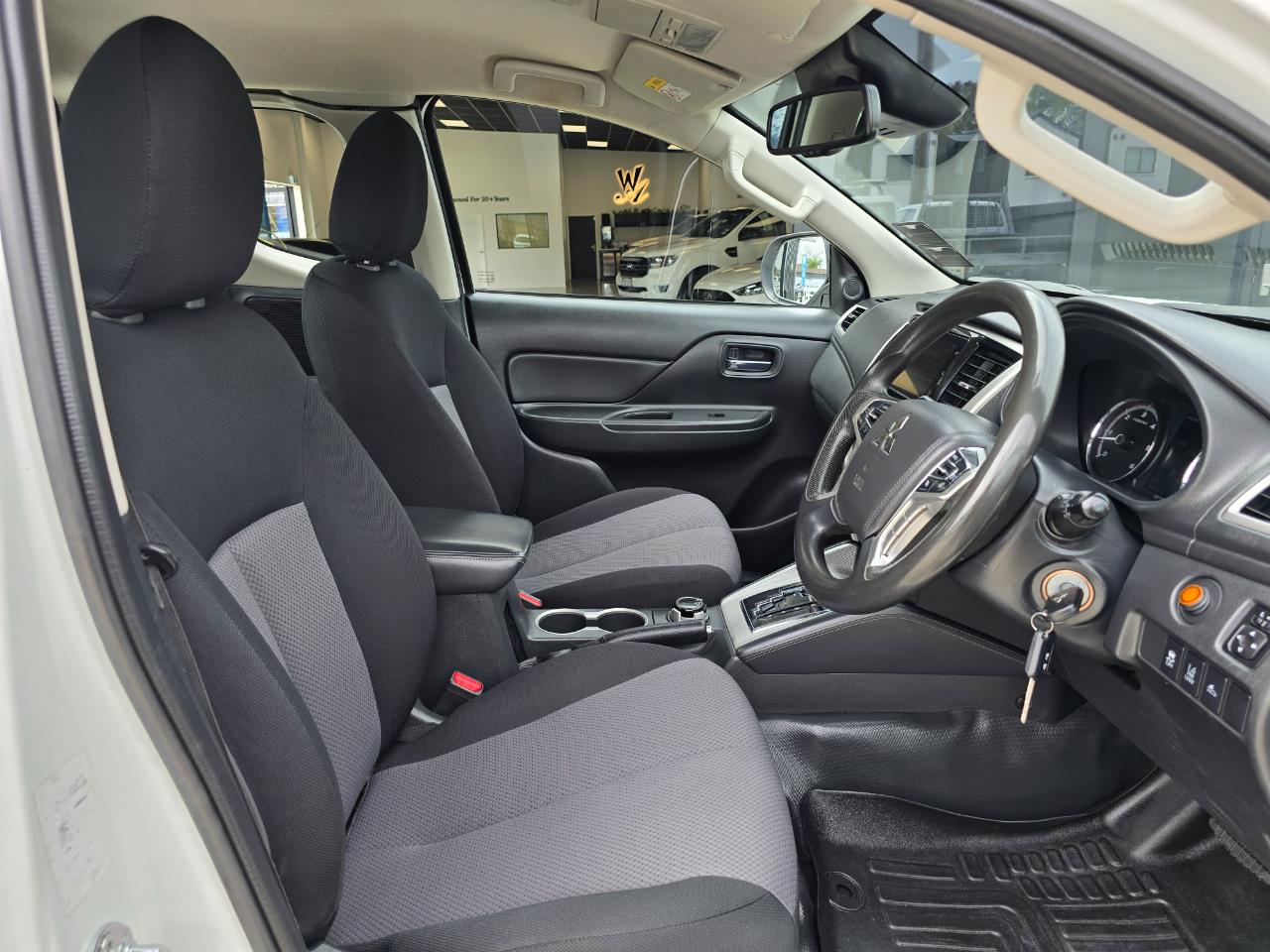 2022 Mitsubishi Triton