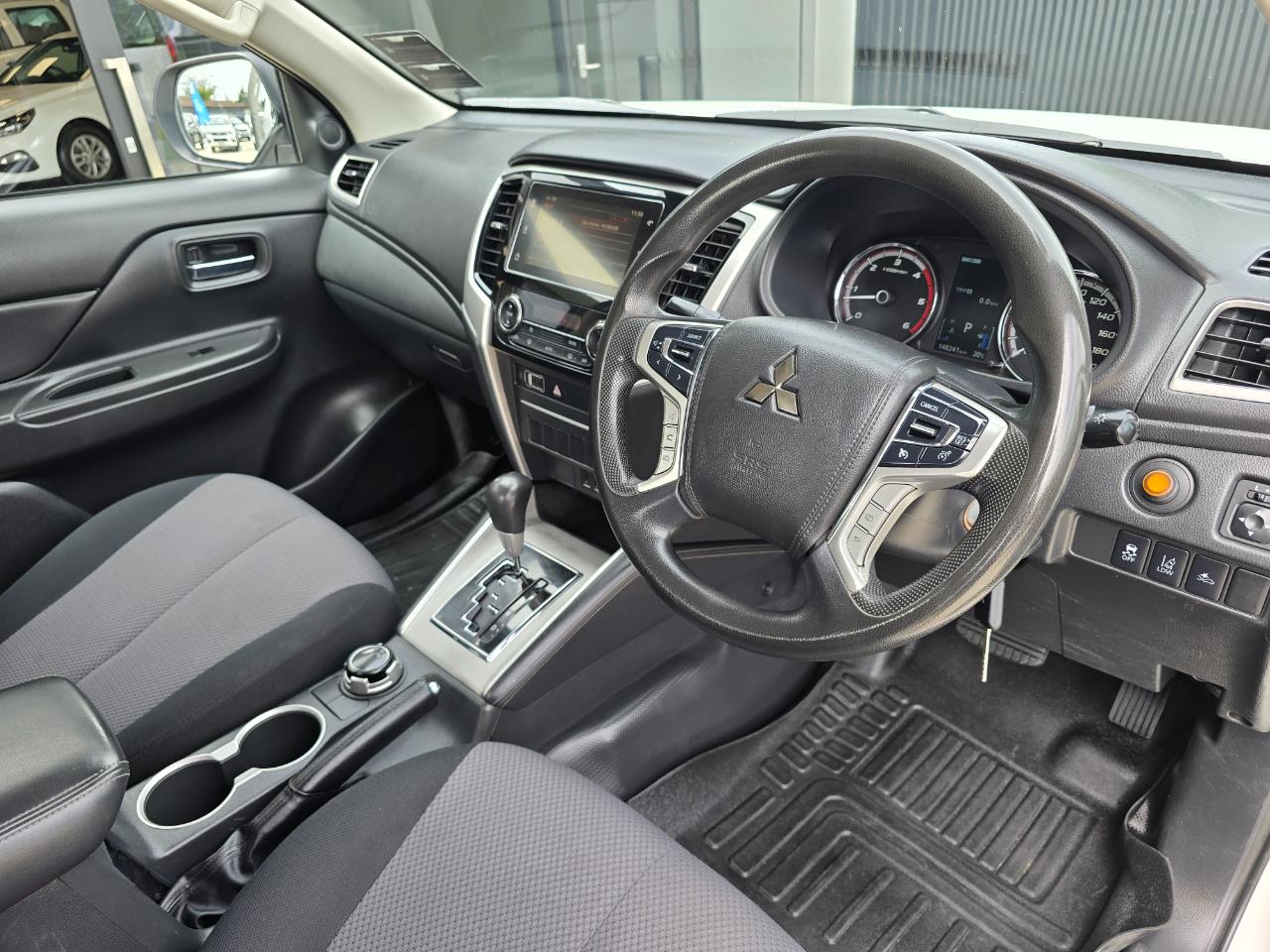 2022 Mitsubishi Triton