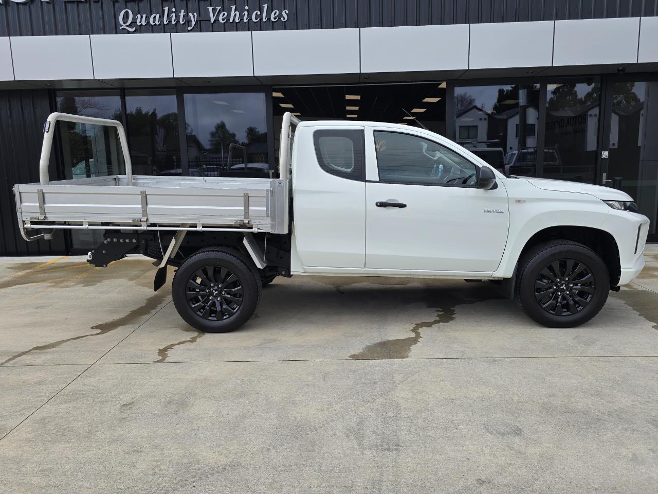 2022 Mitsubishi Triton