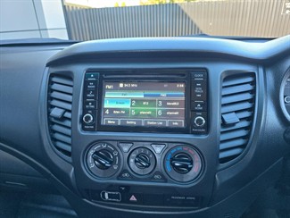 2020 Mitsubishi Triton - Thumbnail