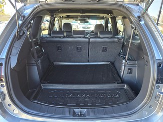 2021 Mitsubishi Outlander - Thumbnail