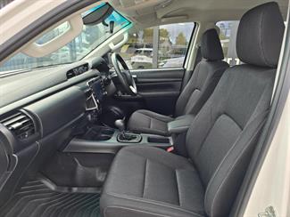 2020 Toyota Hilux - Thumbnail