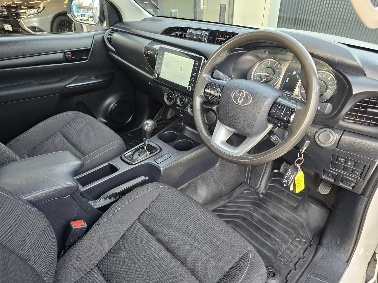 2024 Toyota Hilux