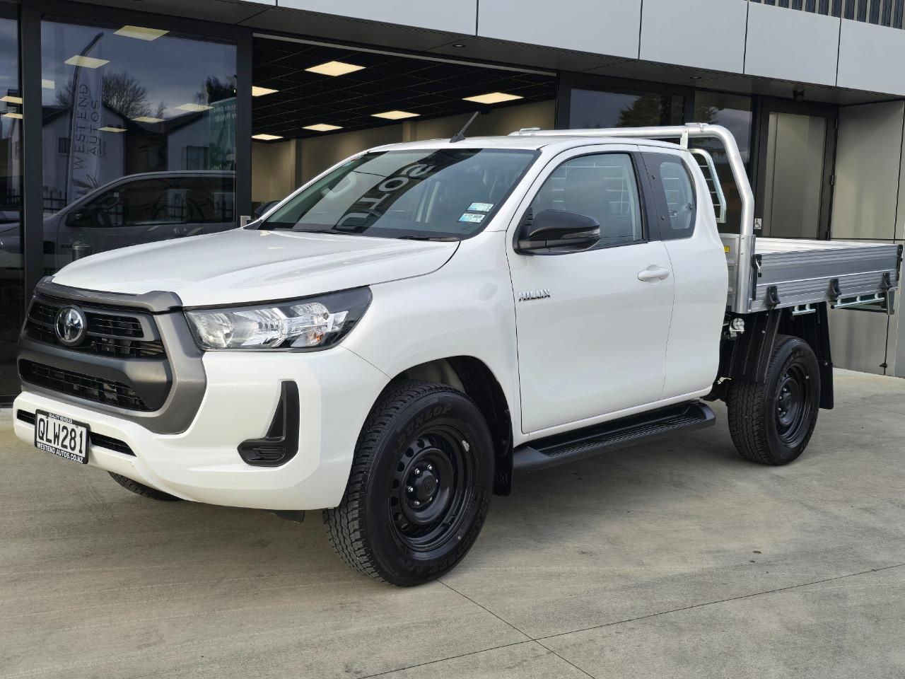 2024 Toyota Hilux