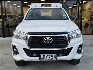 2018 Toyota Hilux - Thumbnail