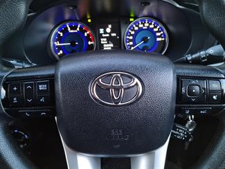 2019 Toyota Hilux - Thumbnail