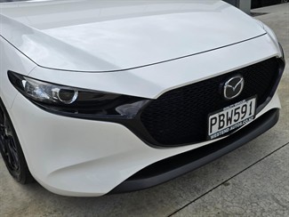 2022 Mazda 3 - Thumbnail