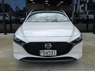 2022 Mazda 3 - Thumbnail