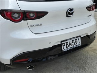 2022 Mazda 3 - Thumbnail