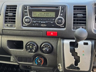 2016 Toyota Hiace - Thumbnail