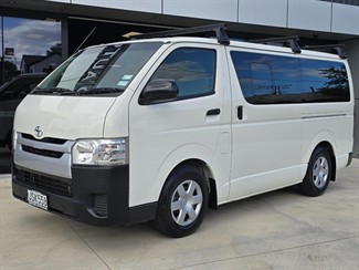 2016 Toyota Hiace - Thumbnail