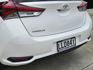 2018 Toyota Corolla - Thumbnail