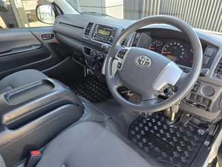 2019 Toyota Hiace - Thumbnail