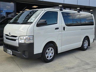 2019 Toyota Hiace - Thumbnail