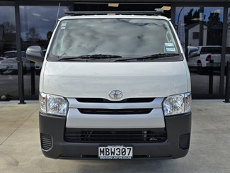 2019 Toyota Hiace - Thumbnail