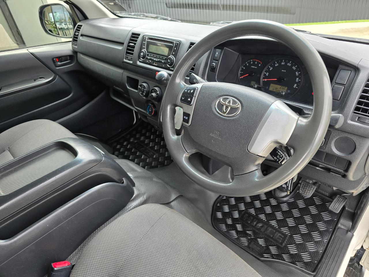 2015 Toyota Hiace