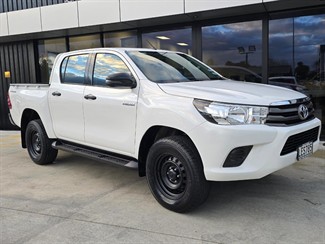 2018 Toyota Hilux - Thumbnail