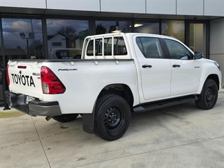 2018 Toyota Hilux - Thumbnail