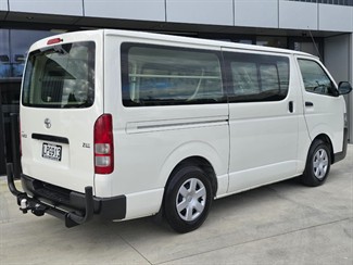 2018 Toyota Hiace - Thumbnail