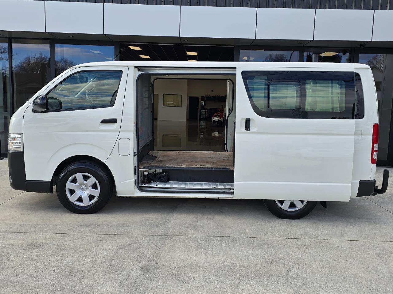 2018 Toyota Hiace