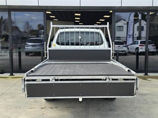 2021 Mitsubishi Triton - Thumbnail