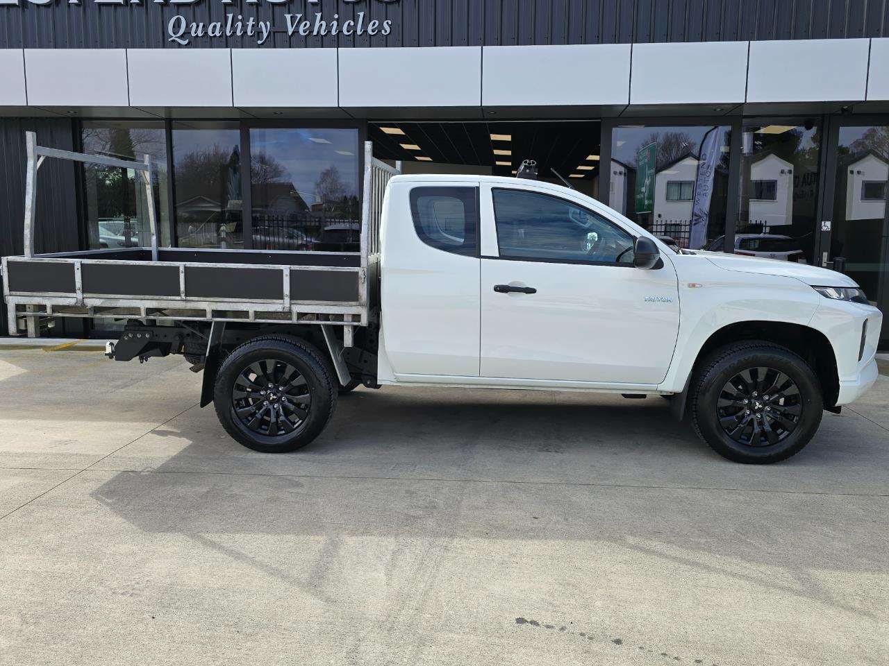 2021 Mitsubishi Triton