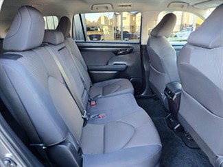 2021 Toyota Highlander - Thumbnail