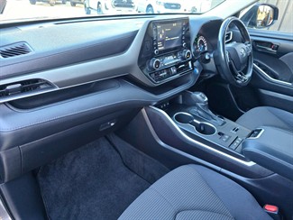 2021 Toyota Highlander - Thumbnail