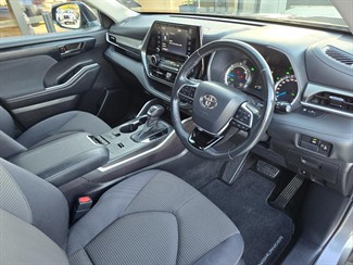 2021 Toyota Highlander - Thumbnail