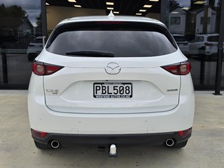 2022 Mazda CX-5 - Thumbnail