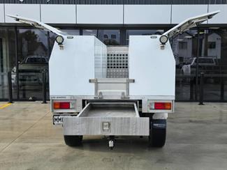 2019 Toyota Hilux - Thumbnail