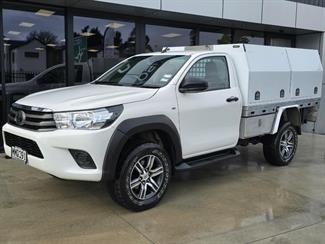 2019 Toyota Hilux - Thumbnail