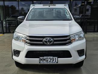 2019 Toyota Hilux - Thumbnail
