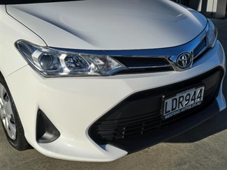 2018 Toyota Corolla - Thumbnail
