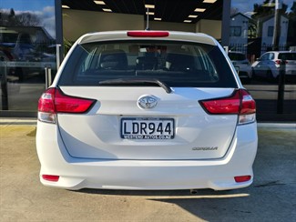 2018 Toyota Corolla - Thumbnail