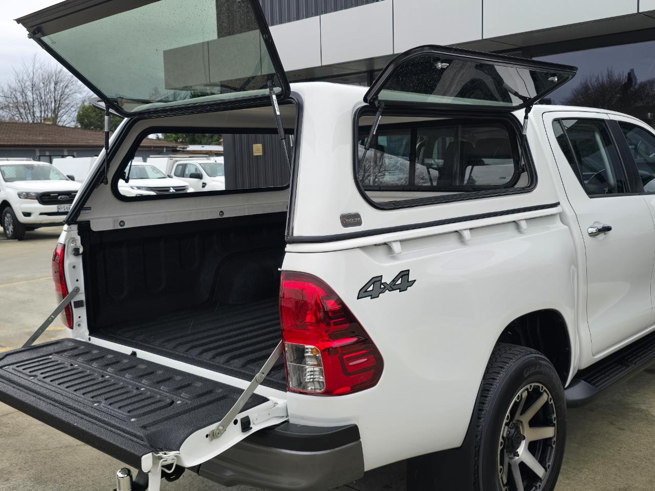 2017 Toyota Hilux