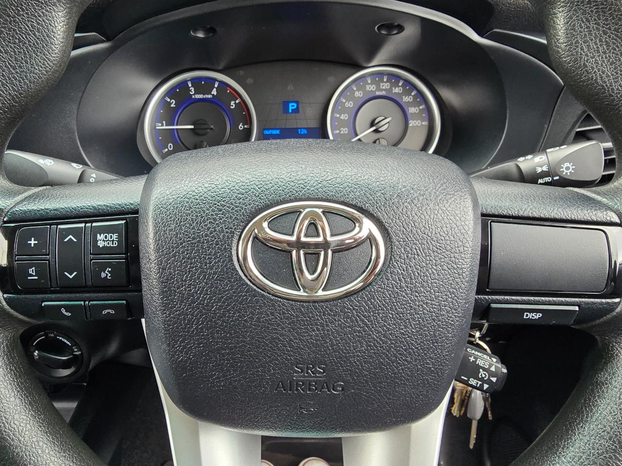 2017 Toyota Hilux