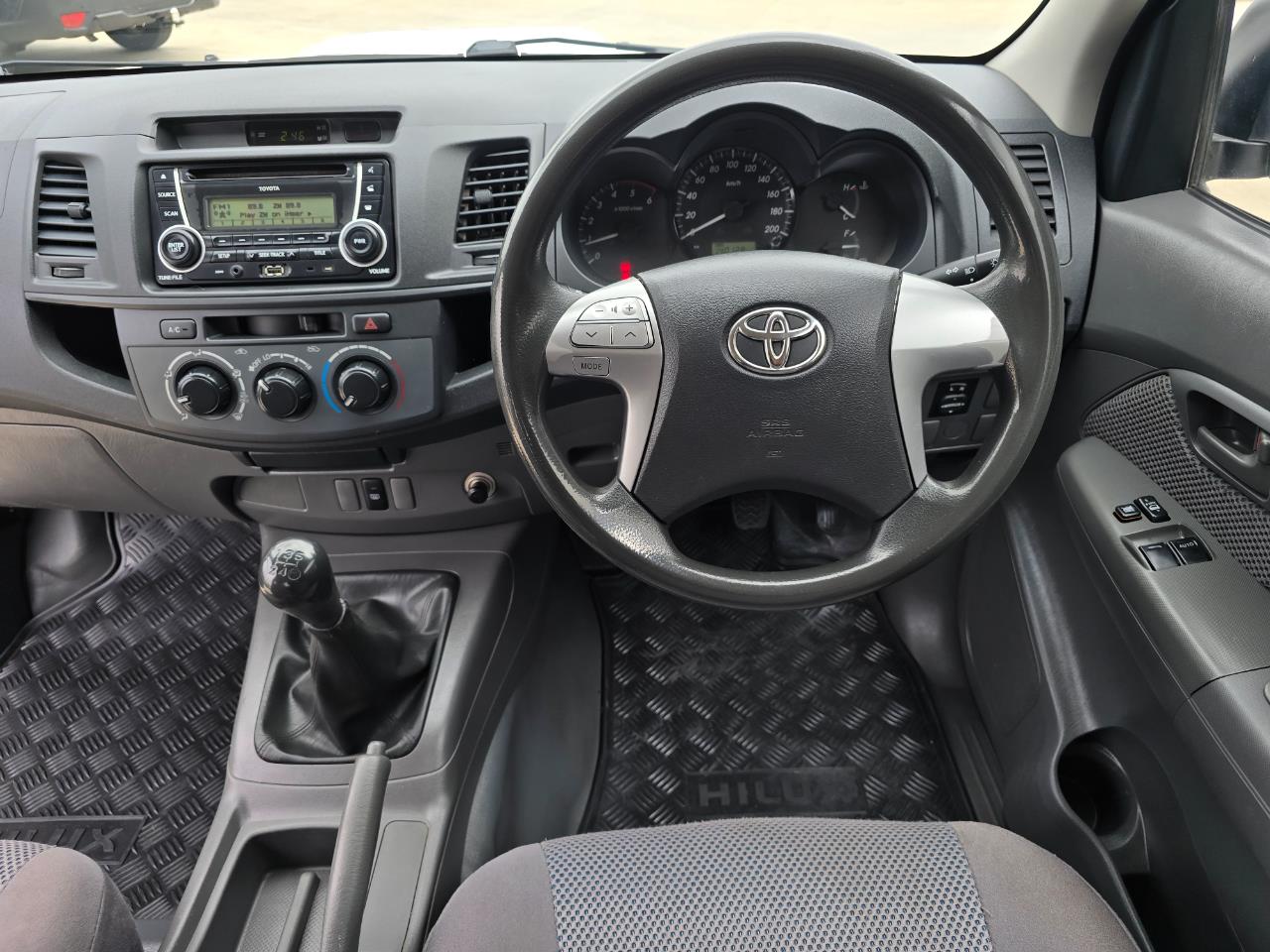 2013 Toyota Hilux