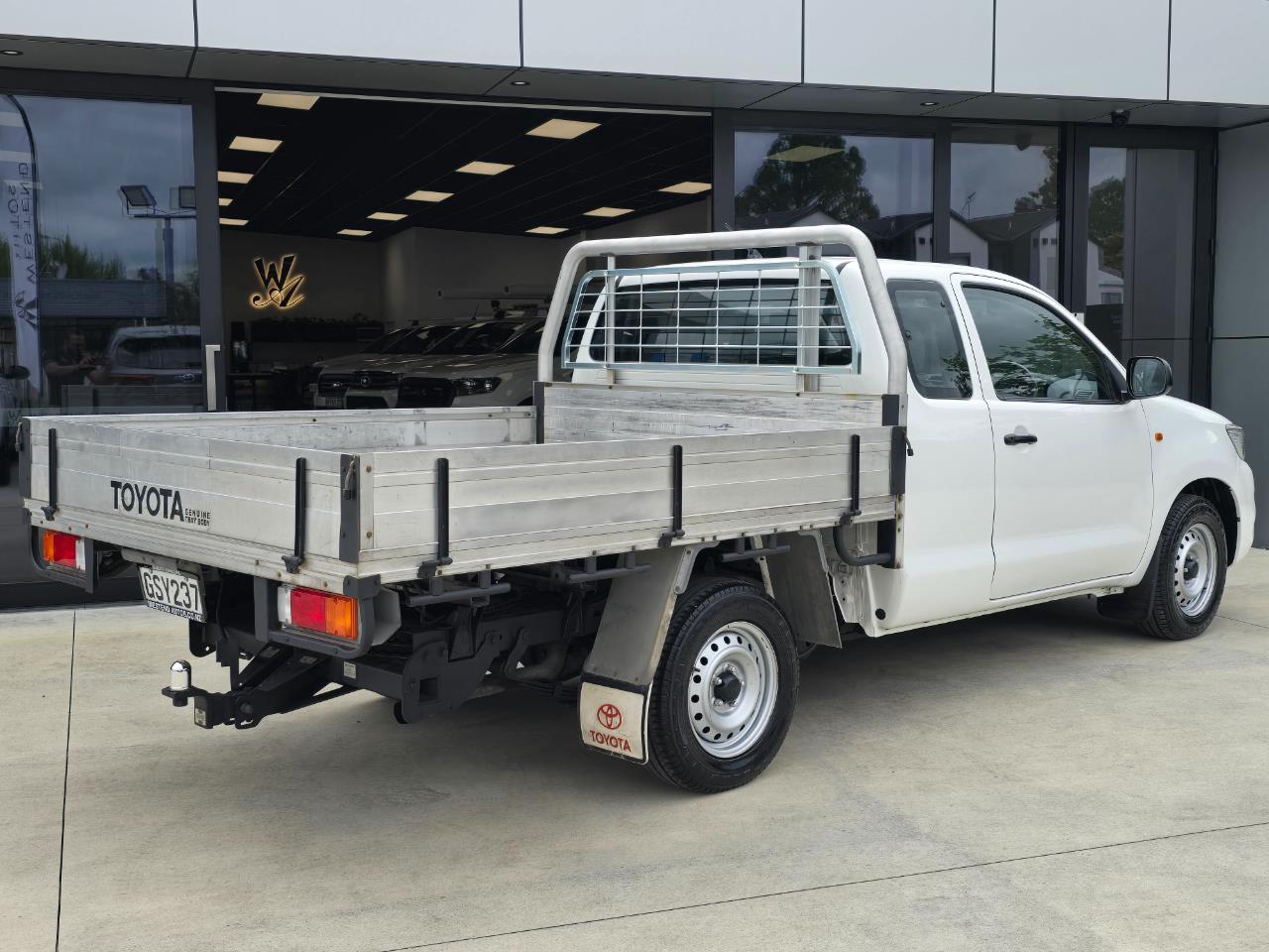 2013 Toyota Hilux