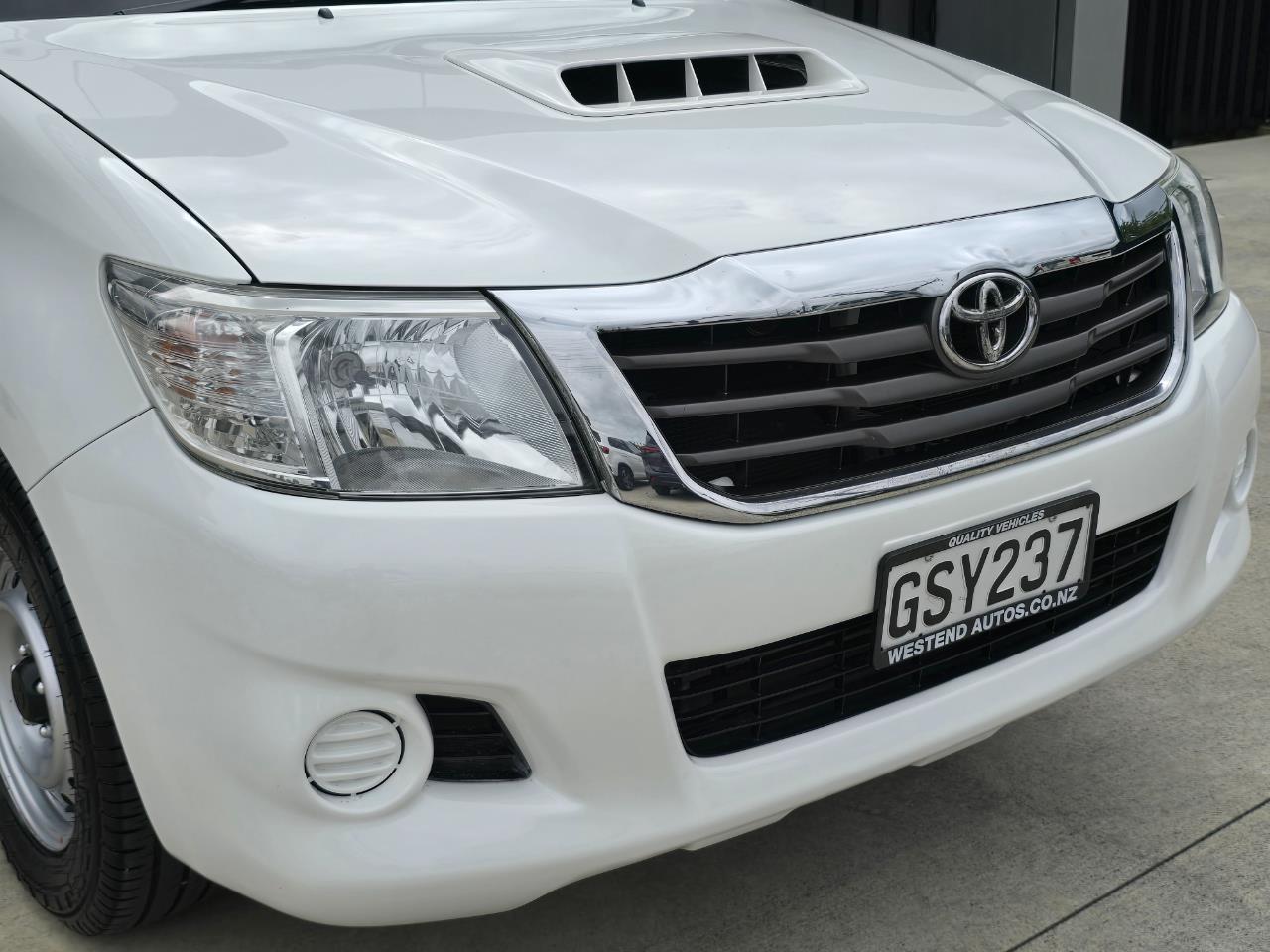 2013 Toyota Hilux