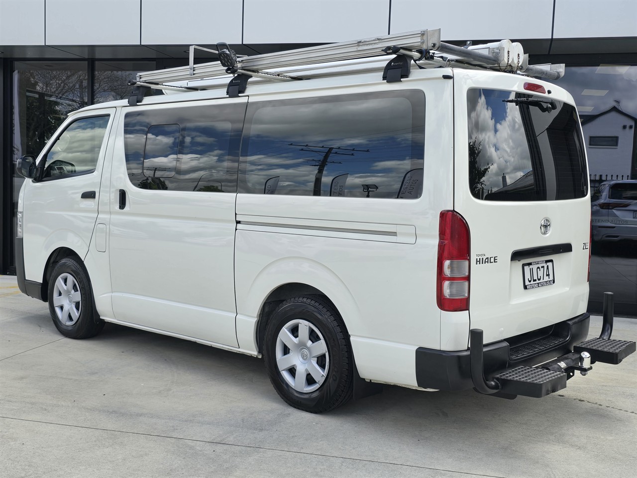 2015 Toyota Hiace