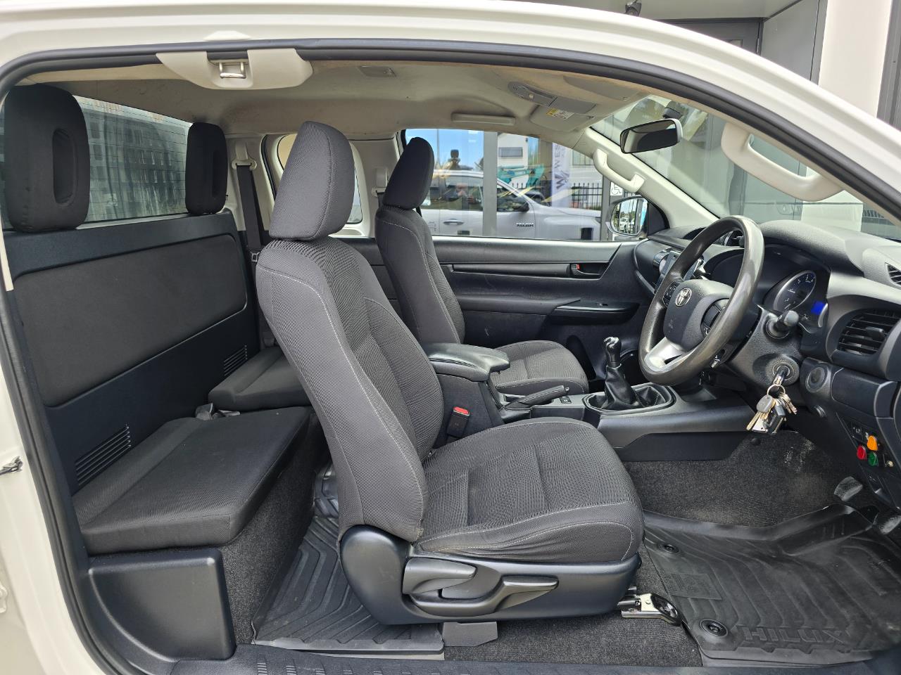 2016 Toyota Hilux