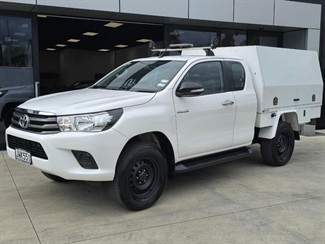 2016 Toyota Hilux - Thumbnail