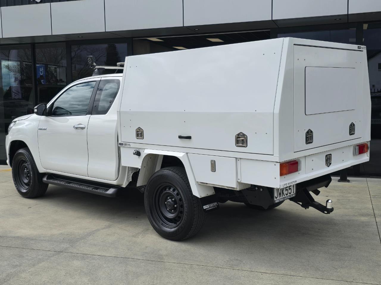 2016 Toyota Hilux