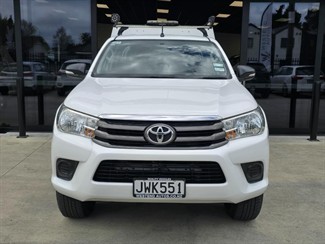 2016 Toyota Hilux - Thumbnail