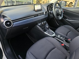 2021 Mazda 2 - Thumbnail